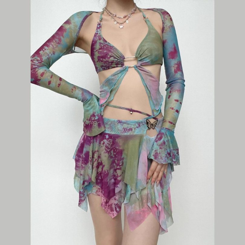 Flared sleeve tie dye o ring self tie halter low cut mini skirt set - Image 12