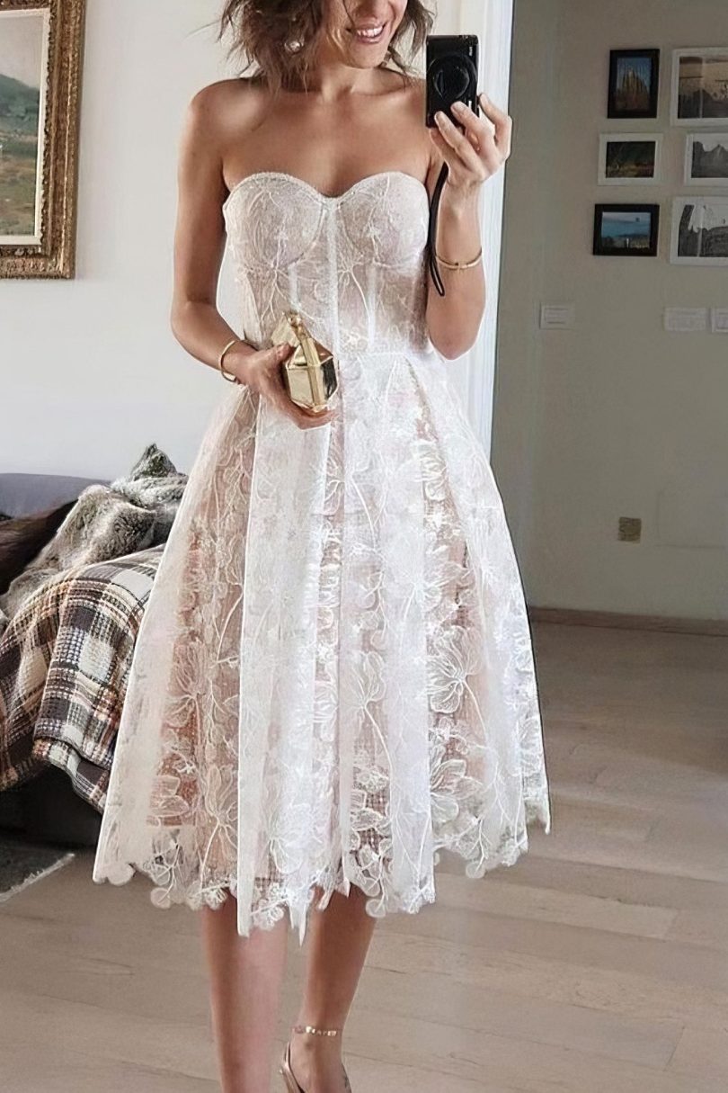 Sexy embroidered lace evening gown with tube top - Image 4