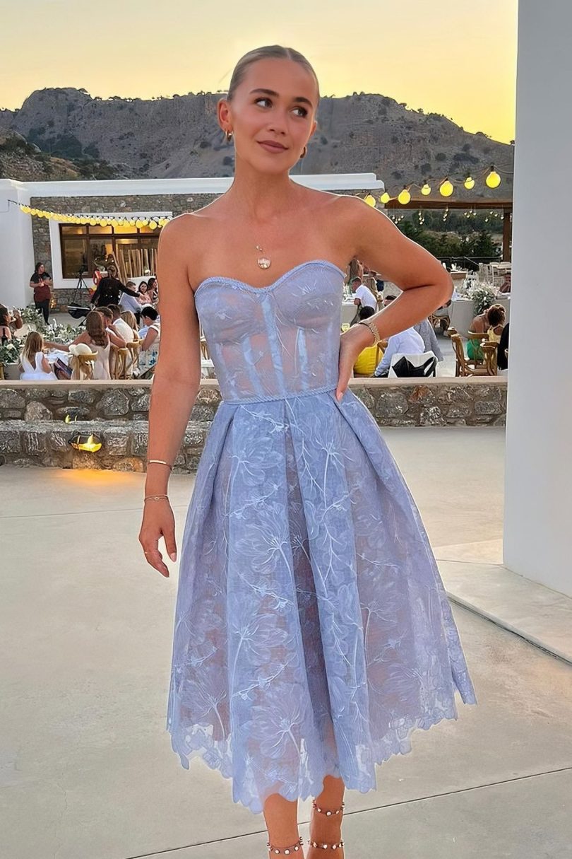 Sexy embroidered lace evening gown with tube top - Image 3